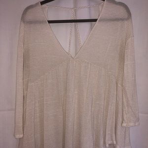 Gold/Cream 3/4 Sleeve Flowy Top